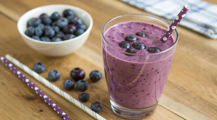 Purple Power Blueberry Smoothie Purple Power Blueberry Smoothie