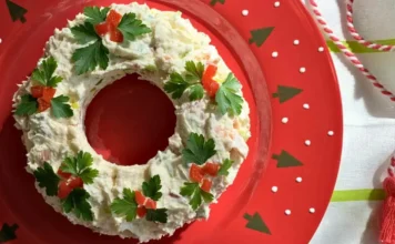 Bacon Cheese Wreath Bacon Cheese Wreath