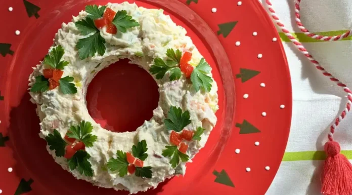 Bacon Cheese Wreath Bacon Cheese Wreath