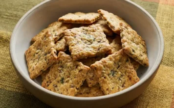 Mackerel Cat Crackers: Crispy DIY Fish Treats Mackerel Cat Crackers